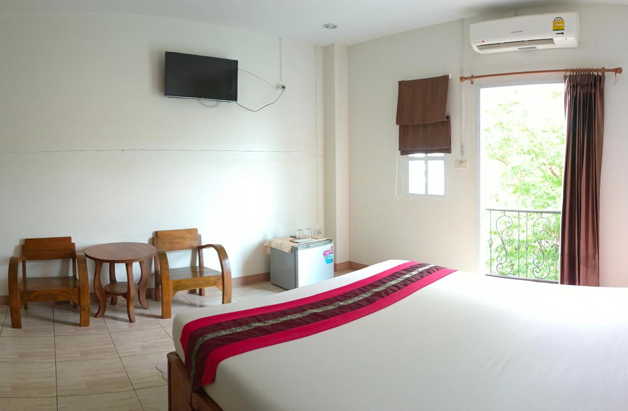 Maesot Siri Hotel Mae Сот Екстериор снимка