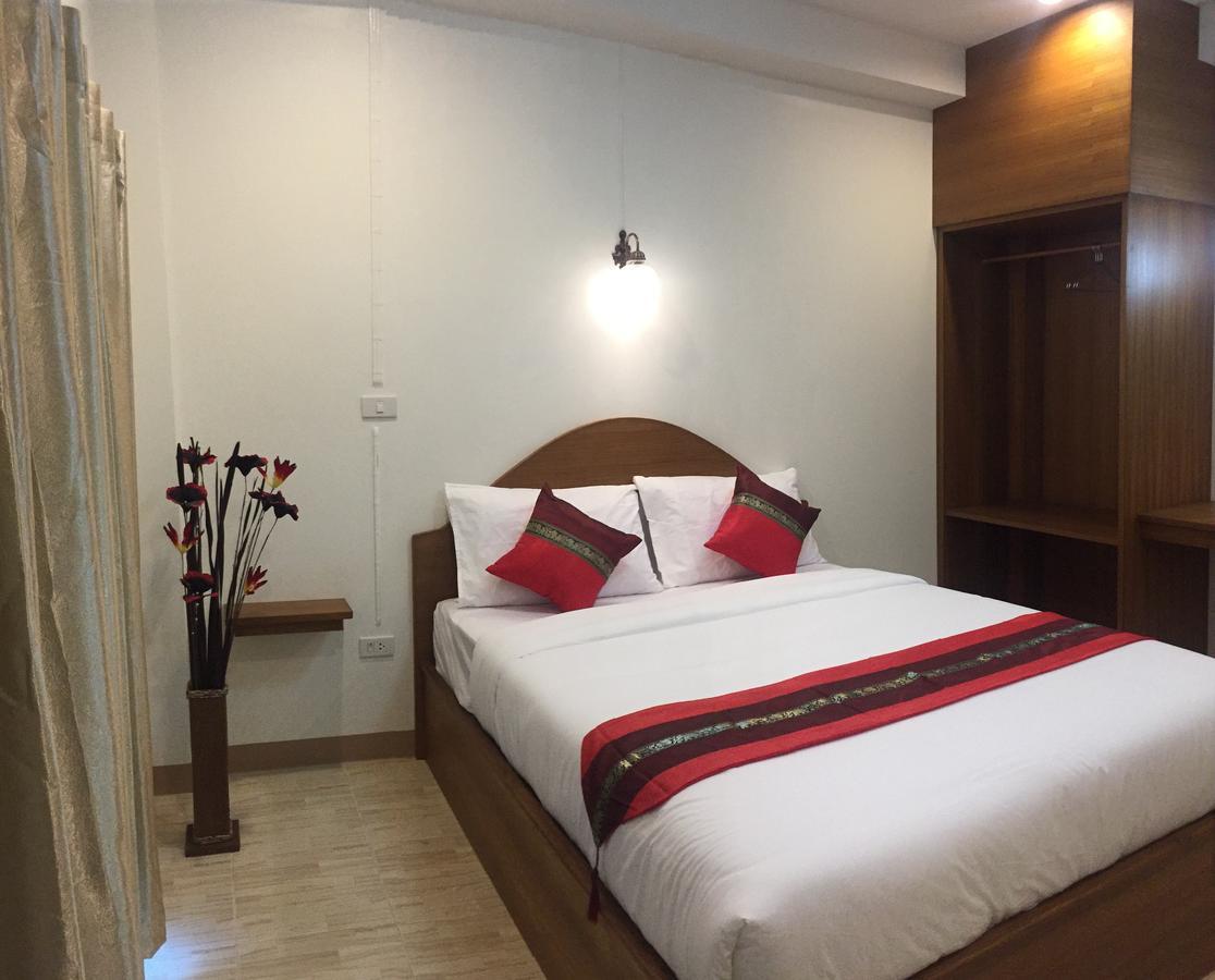 Maesot Siri Hotel Mae Сот Екстериор снимка