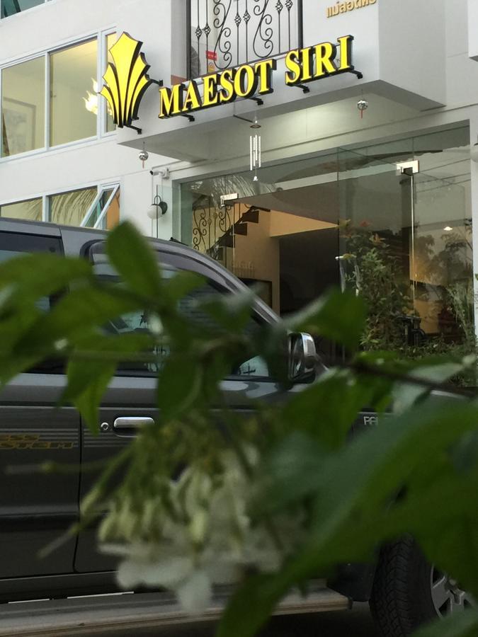 Maesot Siri Hotel Mae Сот Екстериор снимка